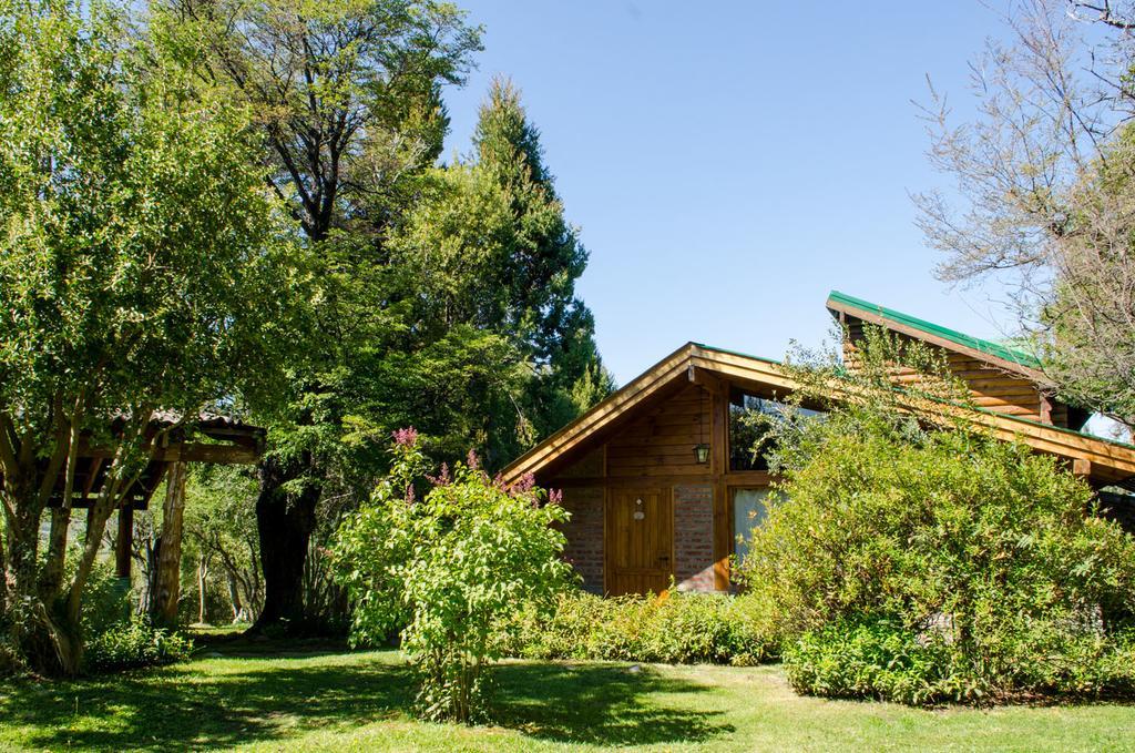 Arroyo Escondido *